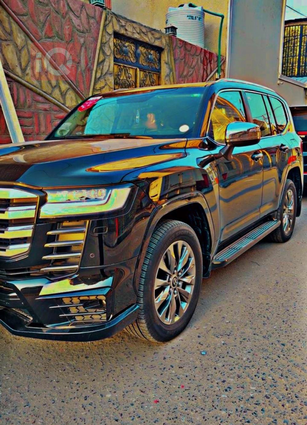 تويوتا لاندكروزر